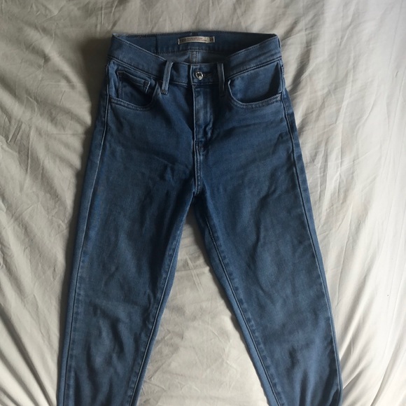 Levi’s 720 high rise super skinny jeans - Picture 2 of 9